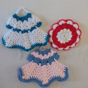 Vintage Handmade Crocheted Set of 3 Hot Pad Potholder Dress Shaped Round Decor